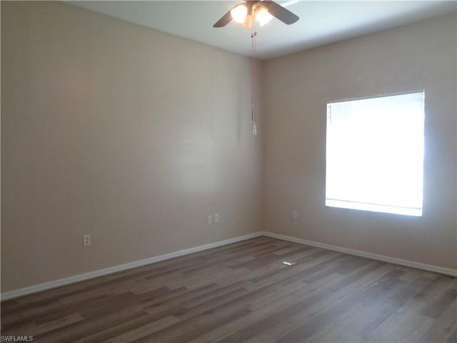 2463 Nature Pointe LOOP, Fort Myers, FL 33905