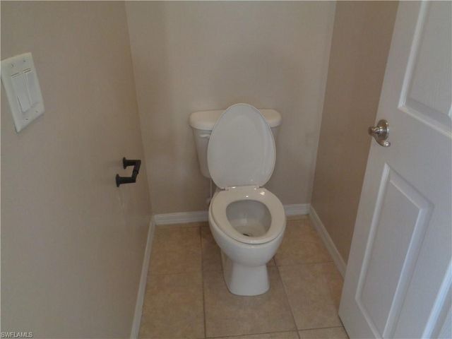 2463 Nature Pointe LOOP, Fort Myers, FL 33905