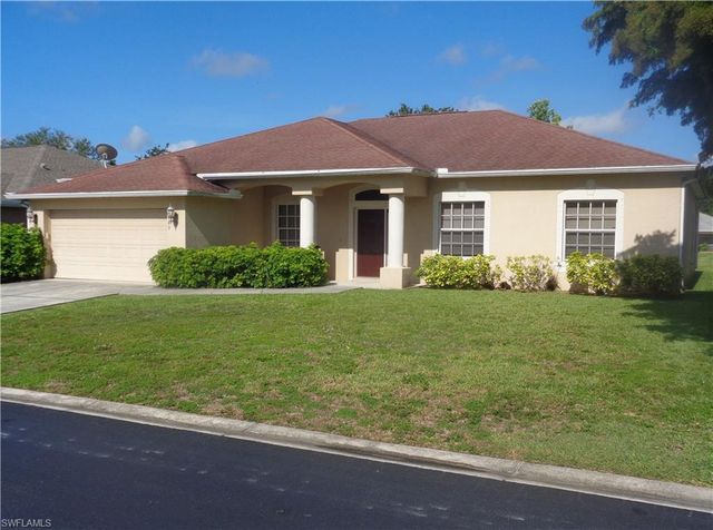 2463 Nature Pointe LOOP, Fort Myers, FL 33905