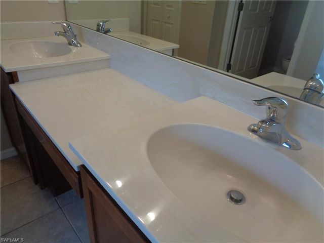 2463 Nature Pointe LOOP, Fort Myers, FL 33905