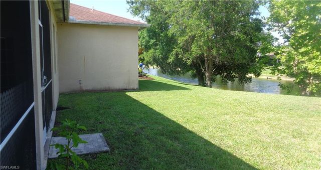 2463 Nature Pointe LOOP, Fort Myers, FL 33905