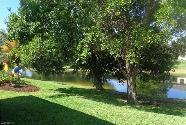 2463 Nature Pointe LOOP, Fort Myers, FL 33905