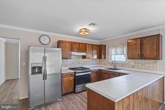 205 BONAIRE DR, Toms River, NJ 08757