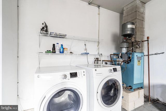 205 BONAIRE DR, Toms River, NJ 08757