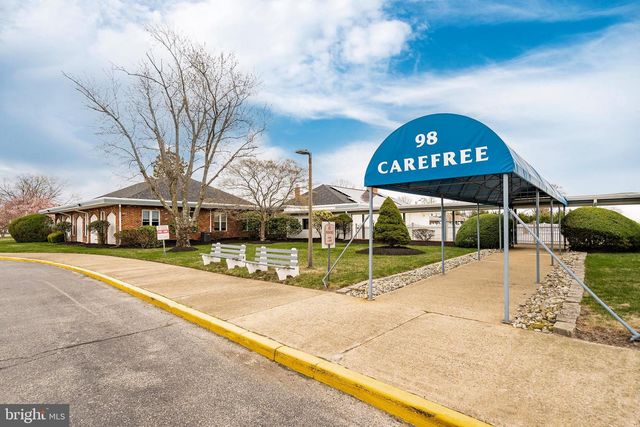 205 BONAIRE DR, Toms River, NJ 08757