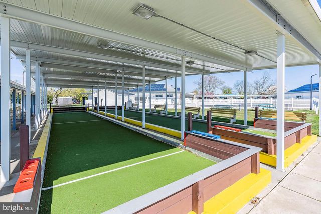 205 BONAIRE DR, Toms River, NJ 08757