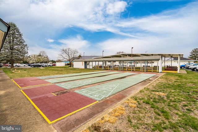 205 BONAIRE DR, Toms River, NJ 08757