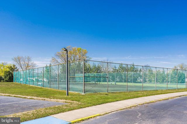 205 BONAIRE DR, Toms River, NJ 08757