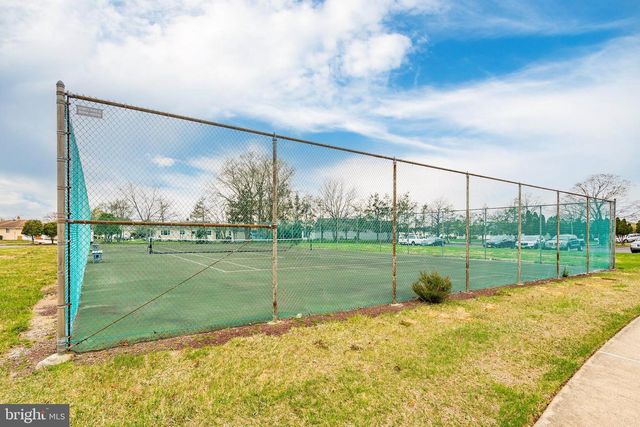 205 BONAIRE DR, Toms River, NJ 08757