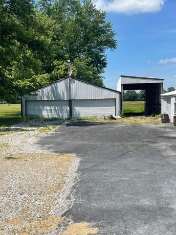 5933 N County Rd 100 E Road, Shelburn, IN 47879