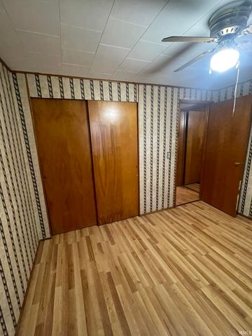5933 N County Rd 100 E Road, Shelburn, IN 47879