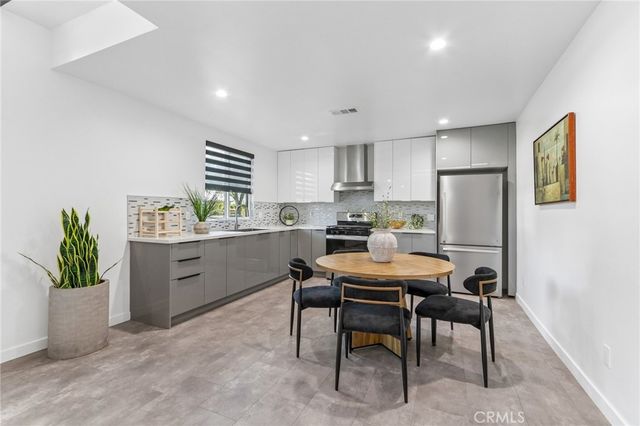 14235 Burton, Panorama City, CA 91402