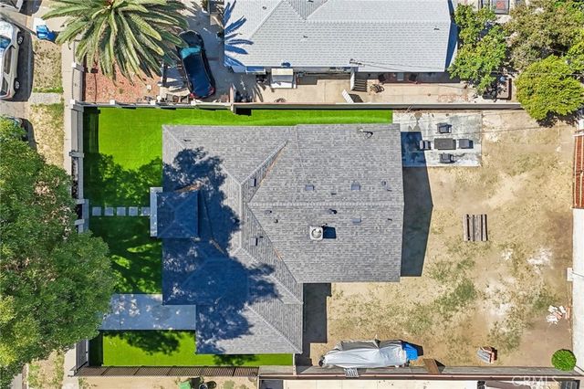 14235 Burton, Panorama City, CA 91402