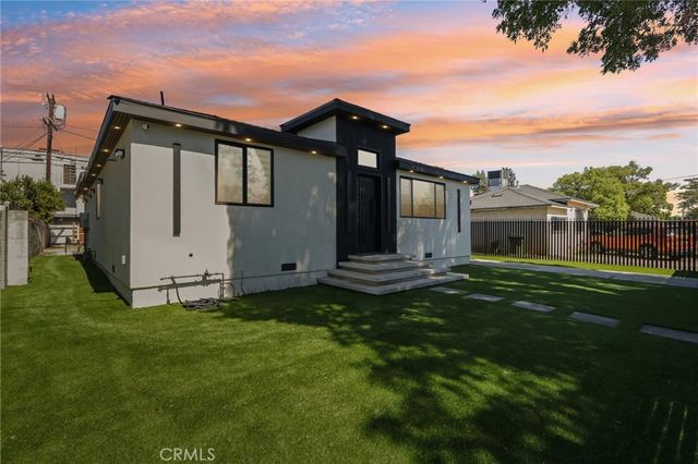 14235 Burton, Panorama City, CA 91402