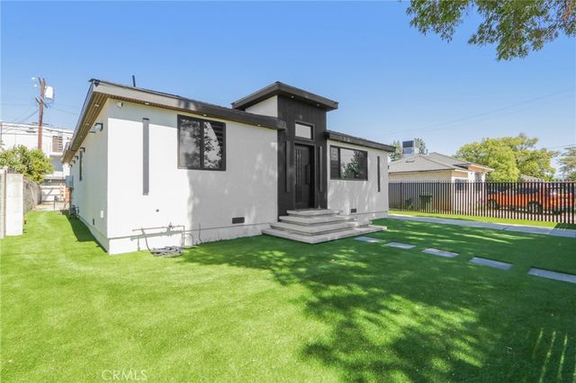 14235 Burton, Panorama City, CA 91402