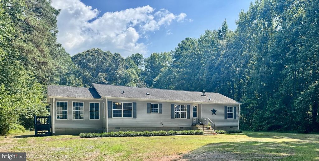 28611 POLKS RD, Princess Anne, MD 21853