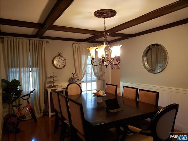 26 W Central Avenue, Maywood, NJ 07607