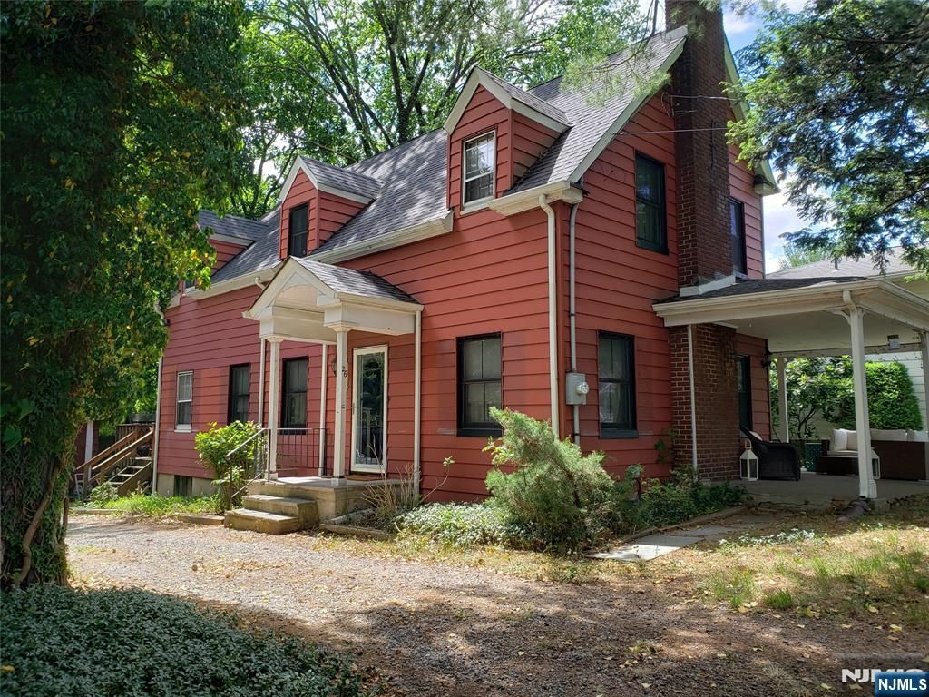 26 W Central Avenue, Maywood, NJ 07607