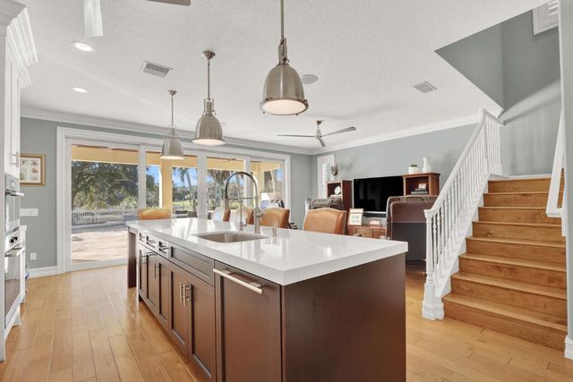 238 Barbados Drive, Jupiter, FL 33458