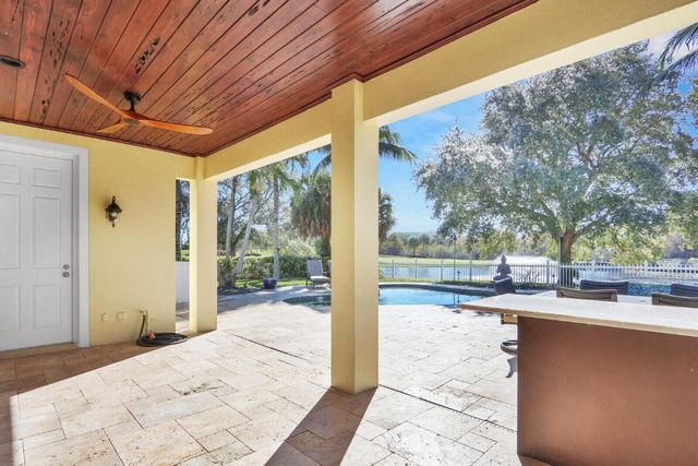 238 Barbados Drive, Jupiter, FL 33458