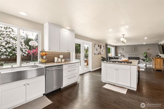 26532 99th Place S, Kent, WA 98030