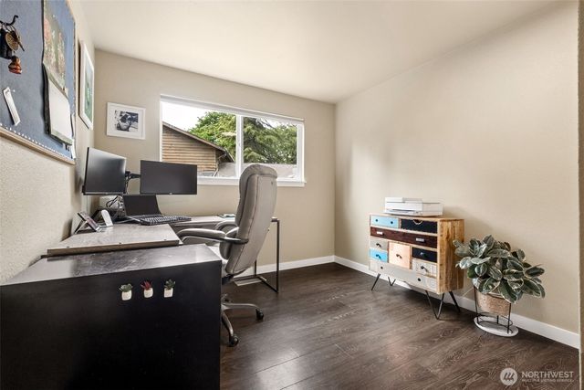 26532 99th Place S, Kent, WA 98030