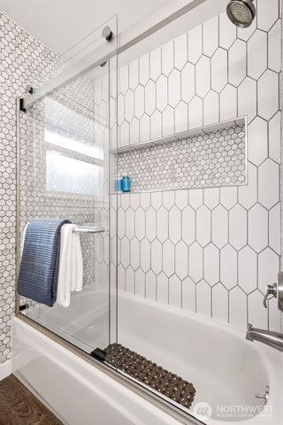 26532 99th Place S, Kent, WA 98030