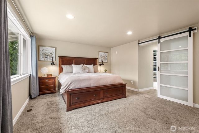26532 99th Place S, Kent, WA 98030