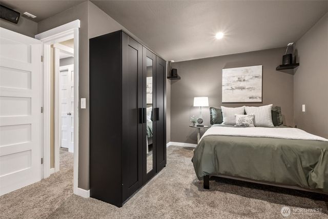 26532 99th Place S, Kent, WA 98030