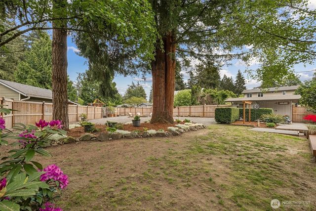 26532 99th Place S, Kent, WA 98030