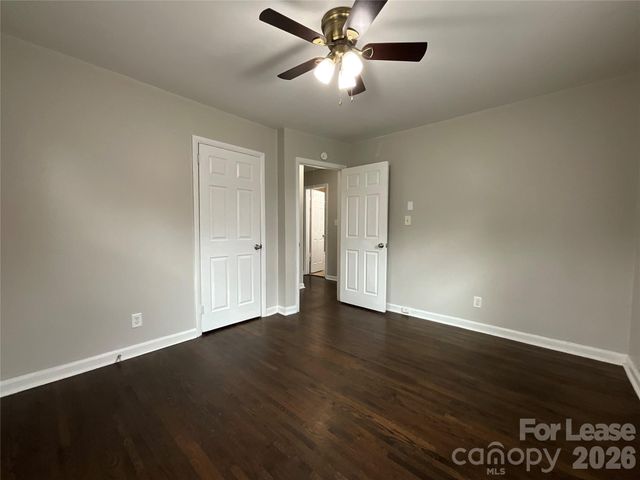 1624 Eastway Drive, Charlotte, NC 28205