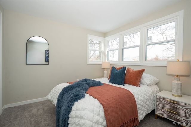 2367 Long Road, Grand Island, NY 14072