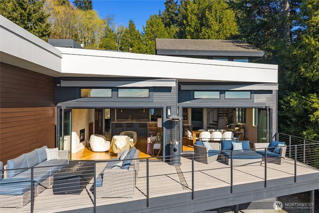 4628 Forest Avenue SE, Mercer Island, WA 98040