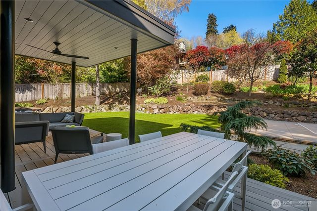4628 Forest Avenue SE, Mercer Island, WA 98040