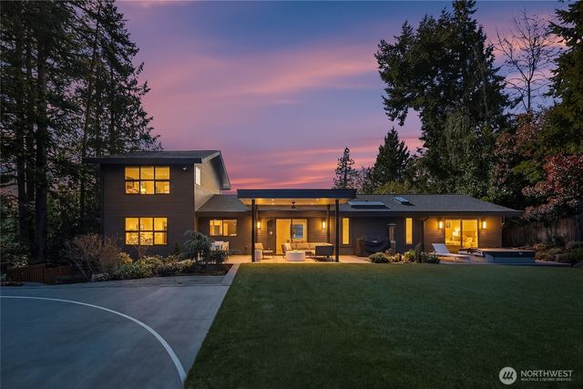 4628 Forest Avenue SE, Mercer Island, WA 98040