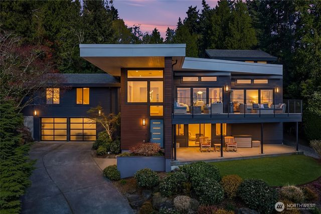 4628 Forest Avenue SE, Mercer Island, WA 98040