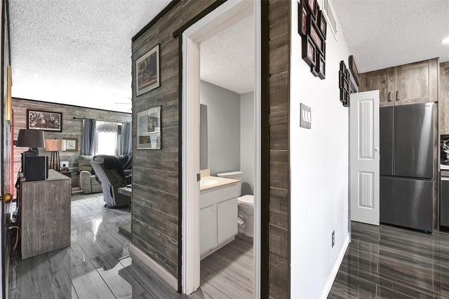 7911 Kendalia Drive, Houston, TX 77036