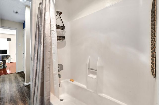 7911 Kendalia Drive, Houston, TX 77036