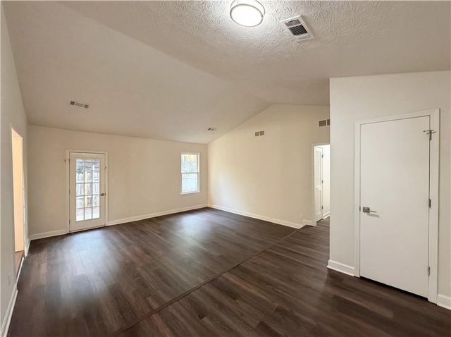 1430 Stoneleigh Hill Road, Lithonia, GA 30058