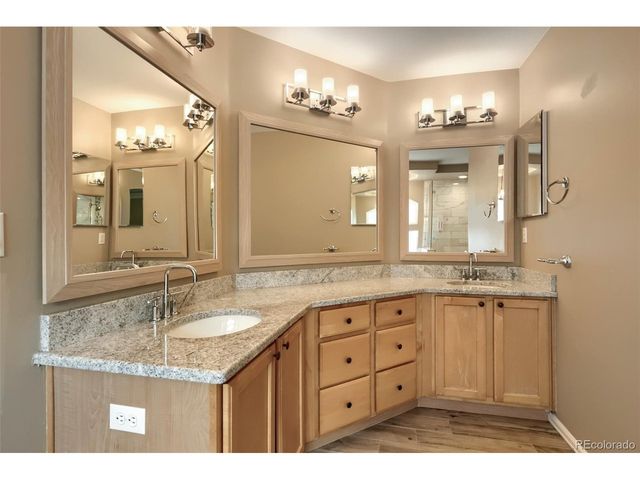 9212 Ironwood St, Highlands Ranch, CO 80129