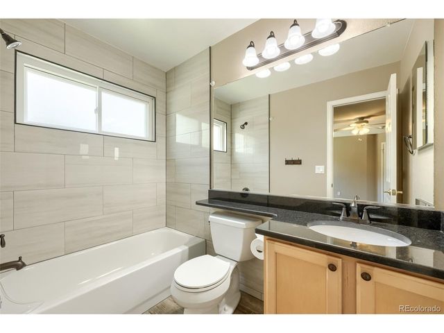 9212 Ironwood St, Highlands Ranch, CO 80129