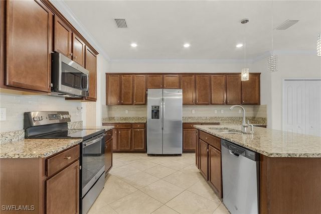 9664 Mirada BLVD, Fort Myers, FL 33908