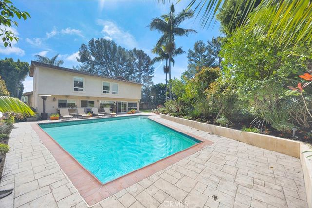 701 Pepper Tree, Long Beach, CA 90815