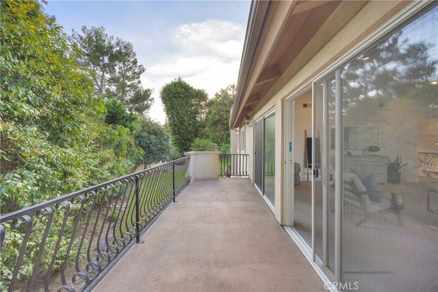 701 Pepper Tree, Long Beach, CA 90815