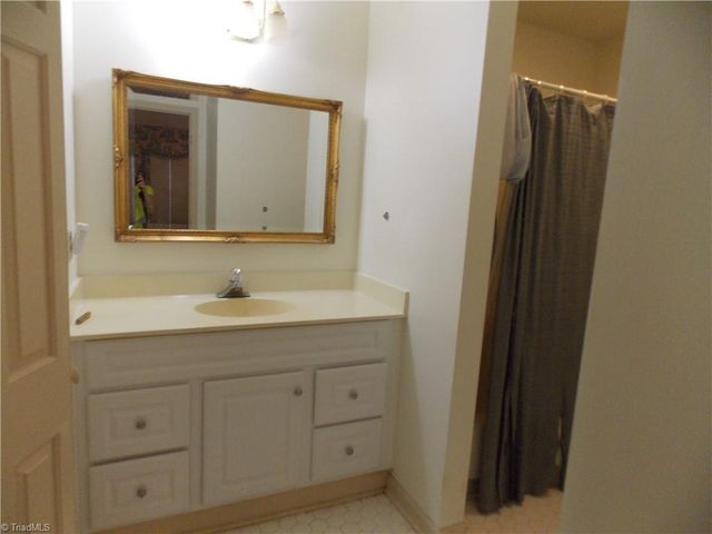 516 Lindley Road, Greensboro, NC 27410