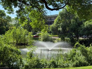10511 Cedar Lake Road 309, Minnetonka, MN 55305