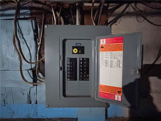 468-470 Emerson Street, Rochester, NY 14613