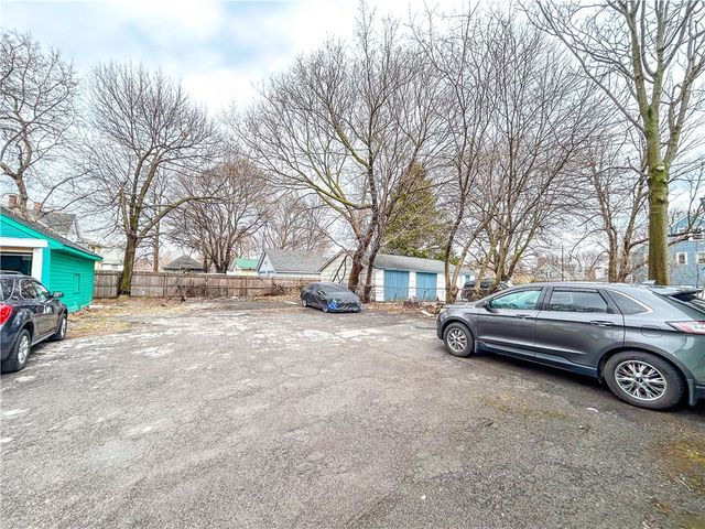 468-470 Emerson Street, Rochester, NY 14613