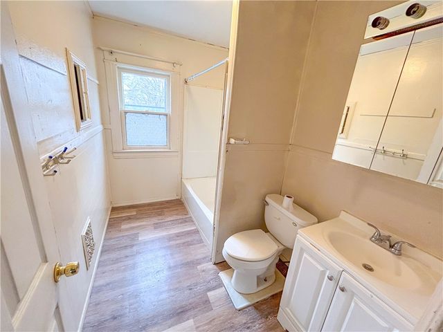 468-470 Emerson Street, Rochester, NY 14613