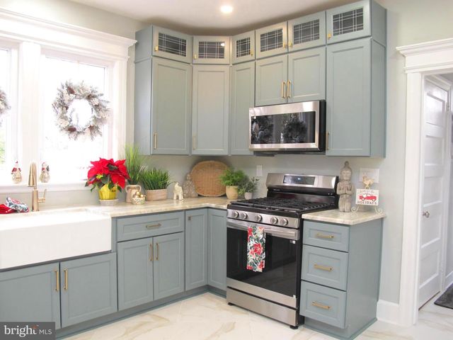 802 LINCOLN AVE, Palmyra, NJ 08065